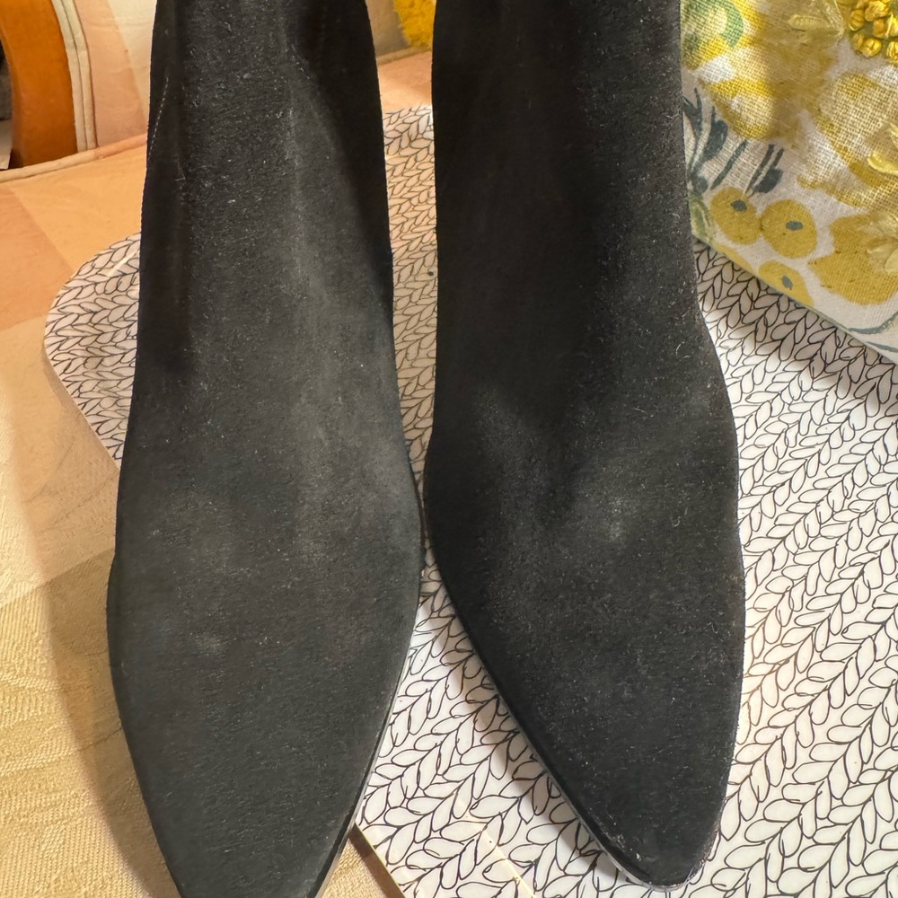 Ivanka Trump Women Block Heel Ankle Booties Carver Size US 9M Black Suede